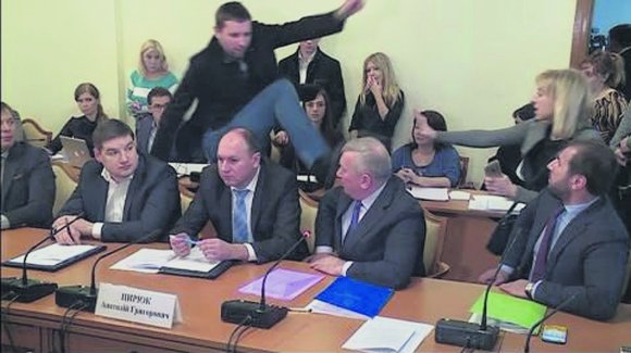 Парасюк -> Пісний
