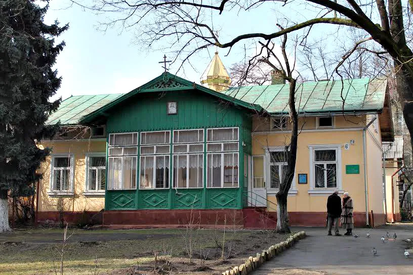 Свято-Преображенський храм