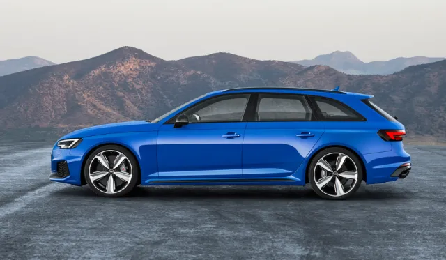 Огляд автомобіля Audi RS4 Avant 2018-2019 роки — фото 1