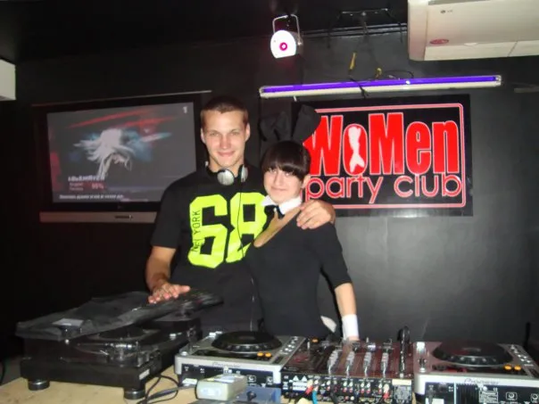 Нічний клуб «WoMen Party Club» — фото 3