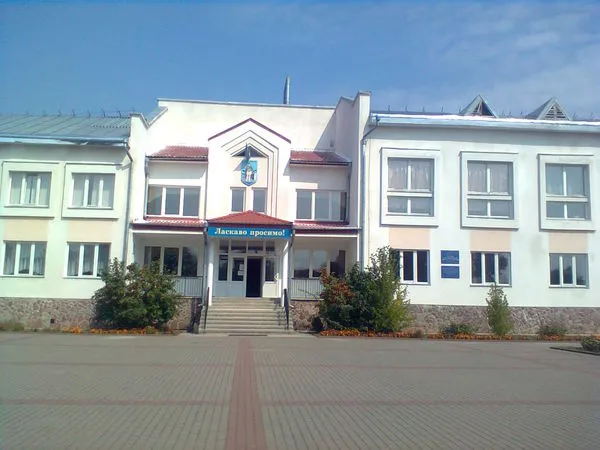 Микитинецька загальноосвітня школа І-ІІІ ступенів — фото 1