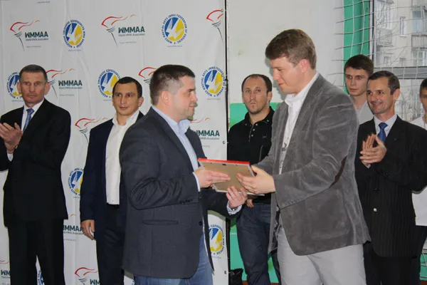 В Івано-Франківську відбувся Перший офіційний Кубок України зі змішаних єдиноборств ММА — фото 1