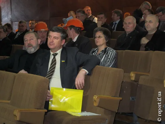 Івано-Франківська облрада підтримує вимоги Майдану — фото 2