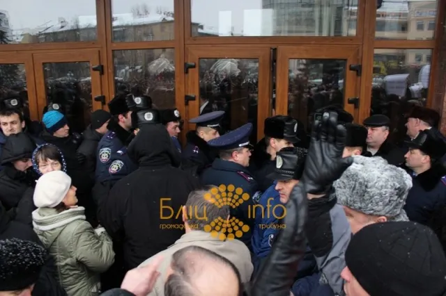 Керівник Івано-Франківської області відмовився вийти з Партії регіонів! — фото 3