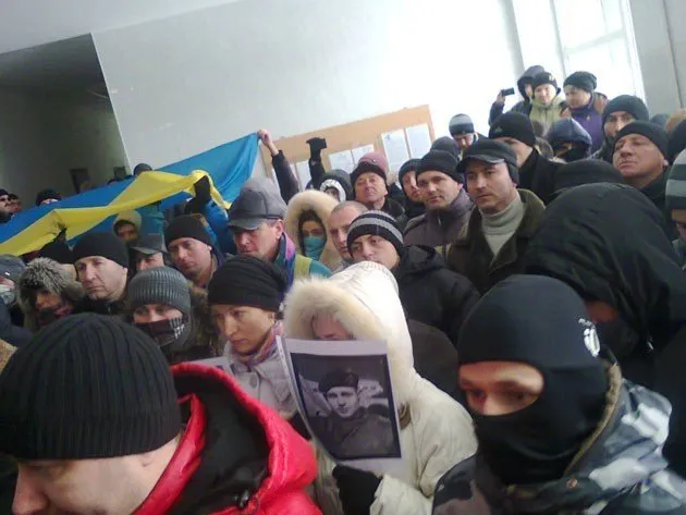 На Прикарпатті голови РДА пишуть заяви на звільнення і вихід з Партії регіонів — фото 1