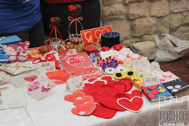 В Івано-Франківську відбувся ярмарок «Love is..» (Фоторепортаж) — фото 4