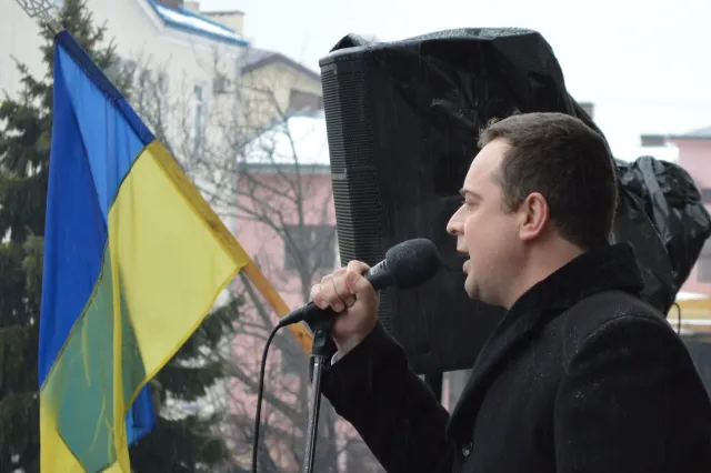 В Івано-Франківську пройшов двогодинний попереджувальний страйк «Не бійся, ти – українець» — фото 9