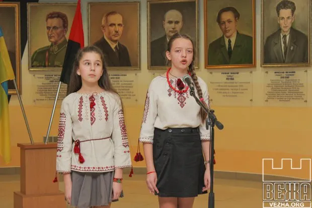 В Івано-Франківську вшанували Романа Шухевича (Фоторепортаж) — фото 8