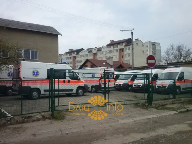Івано-Франківщина отримала близько десяти автомобілів швидкої допомоги (Фото) — фото 2