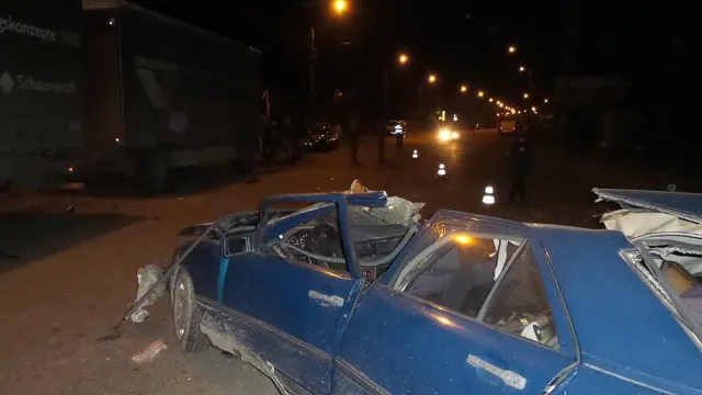 Вчора ввечері в Івано-Франківську трапилась страшна ДТП (Фото) + (Відео) — фото 1