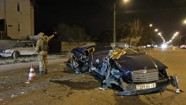 Вчора ввечері в Івано-Франківську трапилась страшна ДТП (Фото) + (Відео) — фото 3