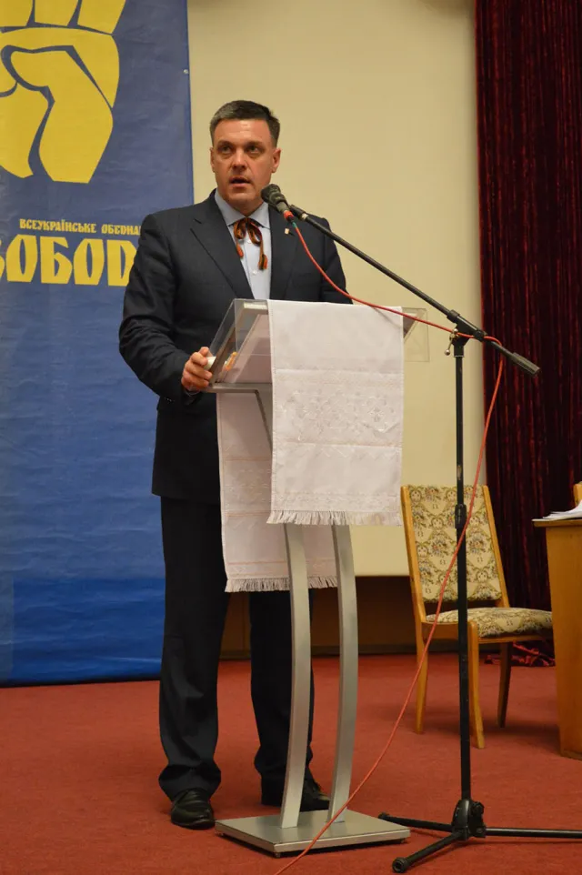 Івано-Франківськ із передвиборчим візитом відвідав кандидат в президенти Украни Олег Тягнибок (Фоторепортаж) — фото 1