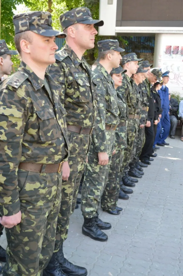 На Вічевому майдані підняти прапор українського Чорноморського флоту та національний стяг України (Фоторепортаж) + (Відео) — фото 2