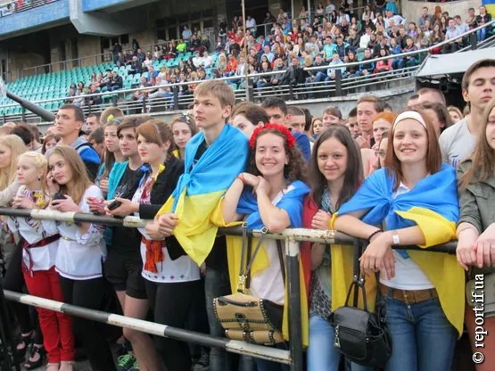 На міському стадіоні «Рух» відбувся другий фестиваль феєрверків «Грім Карпат» (Фоторепортаж) + (Відео) — фото 2