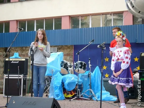 «Фестиваль культур» замінили концертом «За мир в Україні!» (Фото) + (Відео) — фото 6