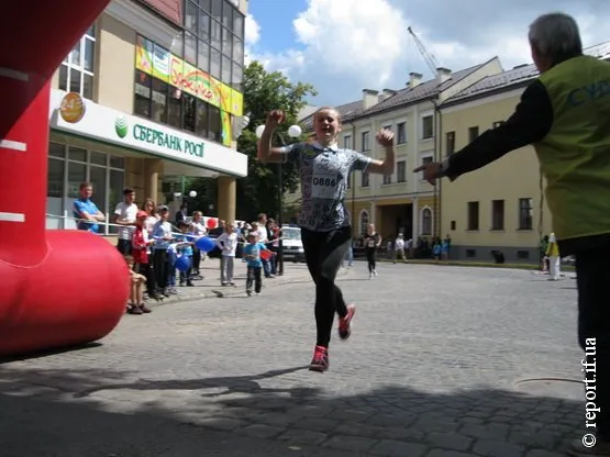 В Івано-Франківську пройшов Олімпійський день з бігу (Фото) — фото 5