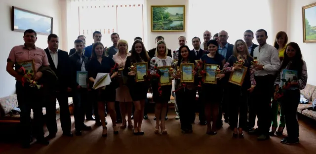 В облдержадміністрації відбулось нагородження переможців обласного конкурсу «Молодий лідер Прикарпаття - 2014» (Фоторепортаж) — фото 2