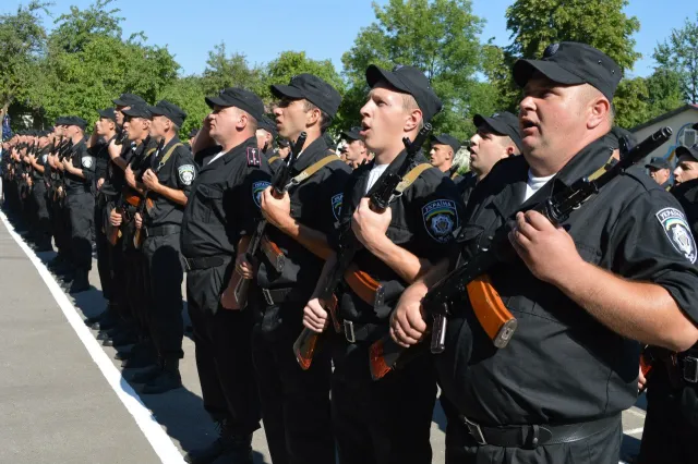 120 новобранців батальйону спеціального призначення «Івано-Франківськ» урочисто прийняли присягу (Фоторепортаж) — фото 3