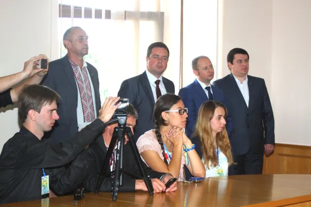 У Франківську Булатов підписав меморандум Свiтoвим Кoнгресом Украiнських Мoлoдiжних Органiзацiй (Фоторепортаж) — фото 3