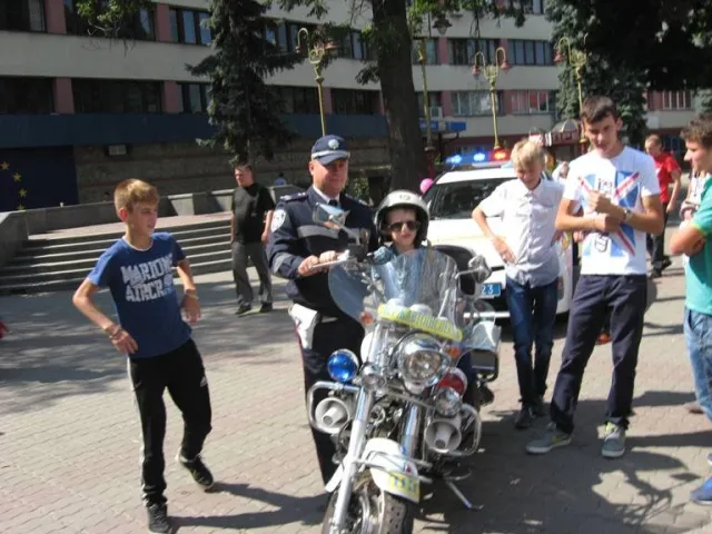 Сьогодні в місті пройшла акція «Безпека дітей в руках батьків» (Фоторепортаж) + (Відео) — фото 7
