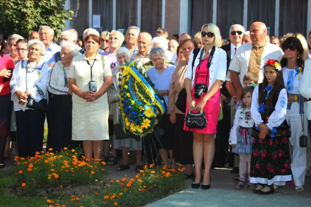 На Івано-Франківщині відкрили пам’ятник Михайлові Гаврилку (Фоторепортаж) — фото 3