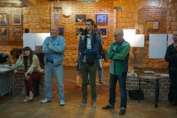 В Івано-Франківську відкрито виставку Юрія Боринця «Ліза і МонГол» (Фоторепортаж) — фото 5