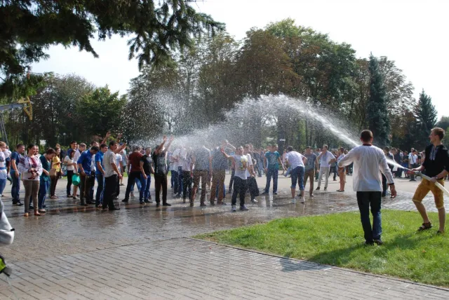 ІФНТУНГУ прийняв крижану естафету #IceBucketChallenge (Фото) + (Відео) — фото 2