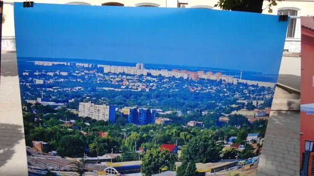 В Івано-Франківську відбулася вулична фотовиставка «Пізнай миттєвості твоєї Європи» (Фоторепортаж) — фото 3