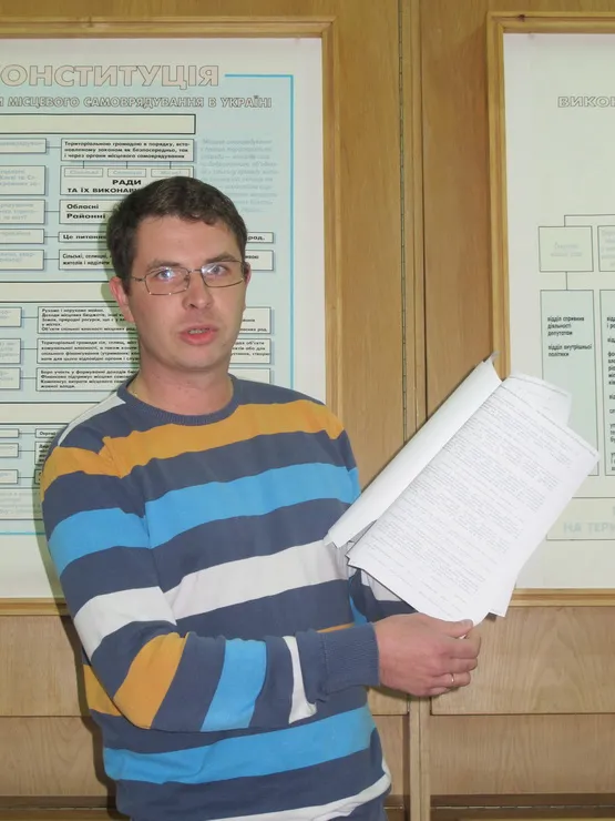 Франківці виступили проти підняття ціни за паркування (Відео) — фото 1
