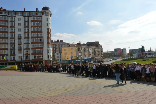 Сьогодні прикарпатські націоналісти відзначають 55-ту річницю з дня загибелі Степана Бандери (Фото) — фото 1
