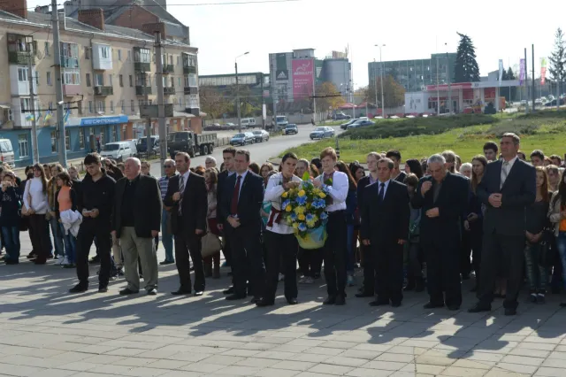 Сьогодні прикарпатські націоналісти відзначають 55-ту річницю з дня загибелі Степана Бандери (Фото) — фото 2