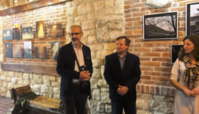 В «Бастіоні» відкрилася виставка робіт фотохудожника Тараса Яковина «Світло і камені» (Фото) — фото 5