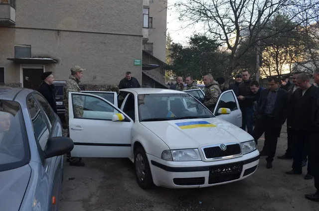 Івано-франківські правоохоронці поїхали на Схід у зону АТО (Фоторепортаж) — фото 9