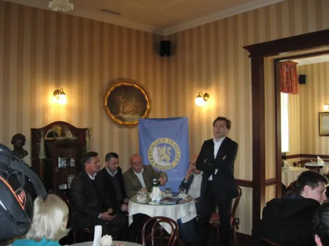 В Івано-Франківську відбулася презентація Української Галицької партії (Фото) + (Відео) — фото 1