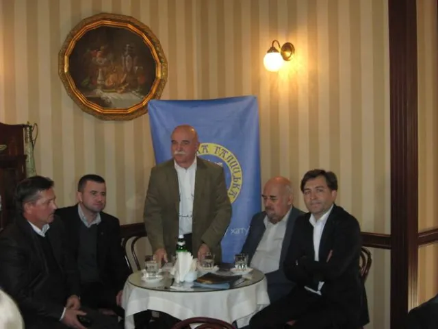 В Івано-Франківську відбулася презентація Української Галицької партії (Фото) + (Відео) — фото 2