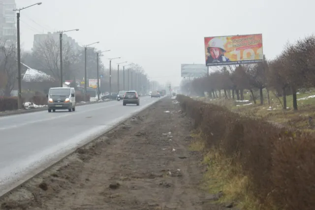 В Івано-Франківську вулиця Набережна офіційно відкрита для проїзду автотранспорту (Фоторепортаж) — фото 6
