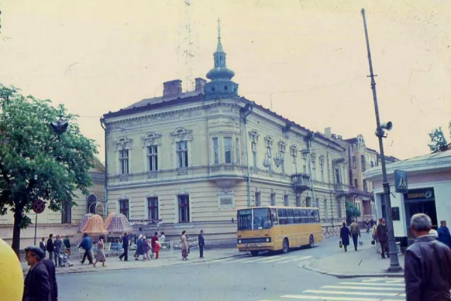Франківськ 80-х. «Старі фотографії» від Ігора Роп'яника (Фото) — фото 10