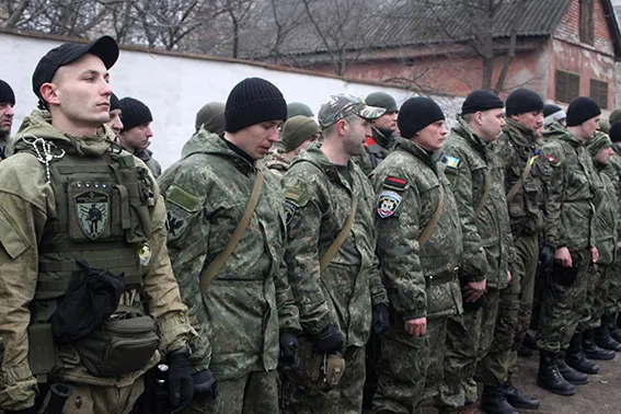 Бійці батальйону «Івано-Франківськ» відправилися у зону АТО (Фото) — фото 2