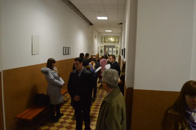 Суд у справі франківського стоматолога-різника не відбувся. Не прийшли мами жертв (фото) — фото 2