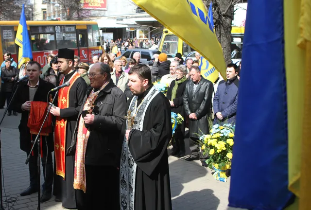 У Франківську вшанували річницю загибелі Чорновола (фото) — фото 6