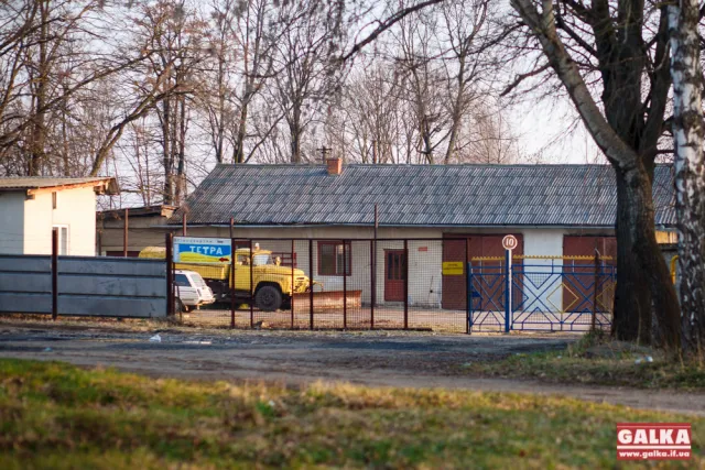 Франківський аеропорт нагадує кадри з документального фільму "Життя після людей" (фото) — фото 10