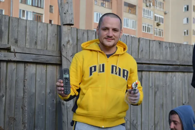 Знайдений під час толоки мобільний телефон виявився краденим (фото) — фото 2