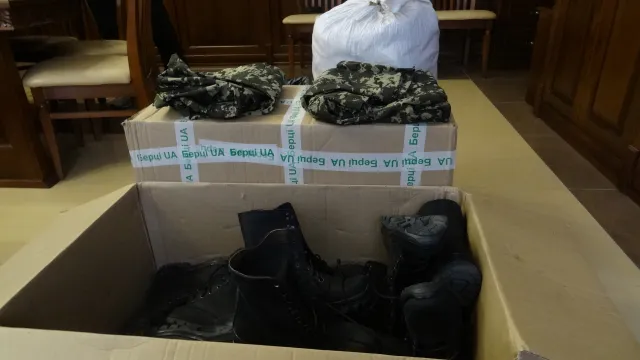 Івано-Франківська Архієпархія передала бійцям АТО допомогу (фото) — фото 2
