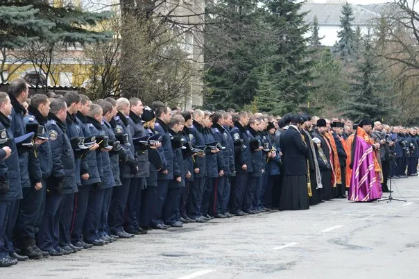 У Франківську провели панахиду за трьома загиблими бійцями батальйону «Івано-Франківськ» (фоторепортаж) — фото 17