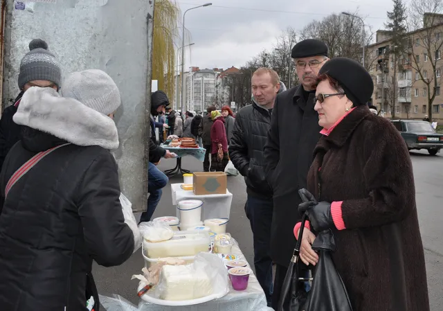 На ярмарку «Весна-2015» у Франківську продали продукції майже на 1 мільйон гривень (фото) — фото 2
