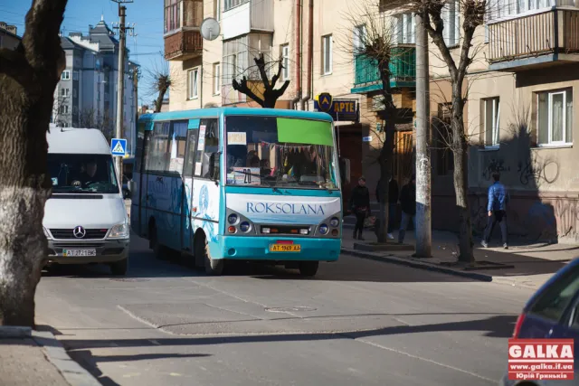 Деякі перевізники беруть за проїзд уже по 3.50 грн. (фото) — фото 9