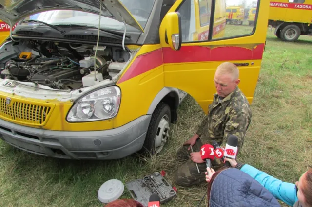 В зону АТО передали понад 170 автомобілів (фоторепортаж) — фото 13