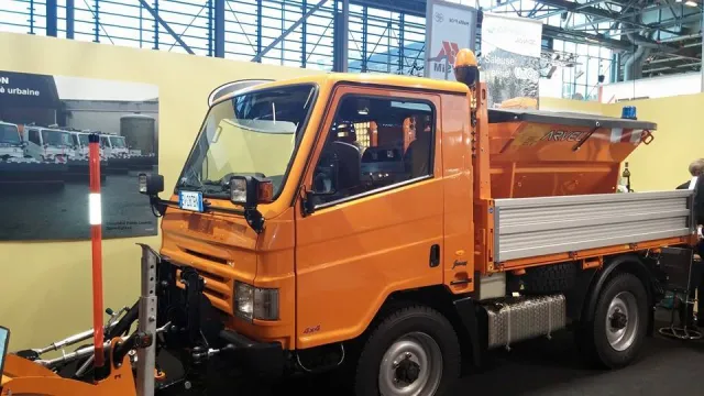 Делегація франківських ремонтників побували на виставці у Парижі (фото) — фото 6