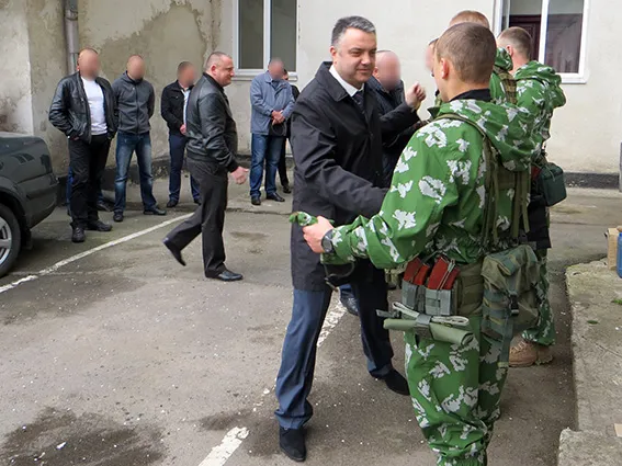 З Франківська в зону АТО вирушила група спецпризначенців (фото) — фото 1