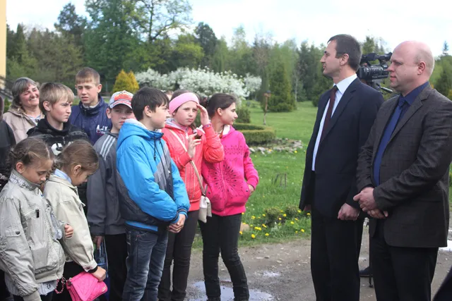 Діти з Херсонщини відпочили на Прикарпатті (фото) — фото 6